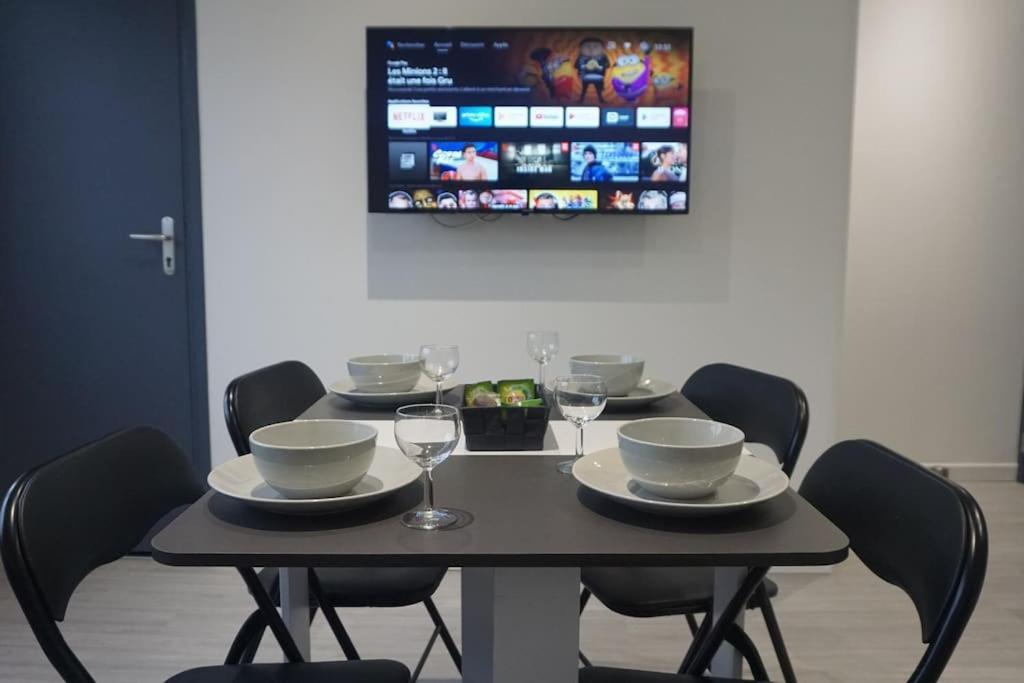 Cosy T2 Wifi Parking Proche Gare Centre Ville Saint-Quentin  Eksteriør bilde